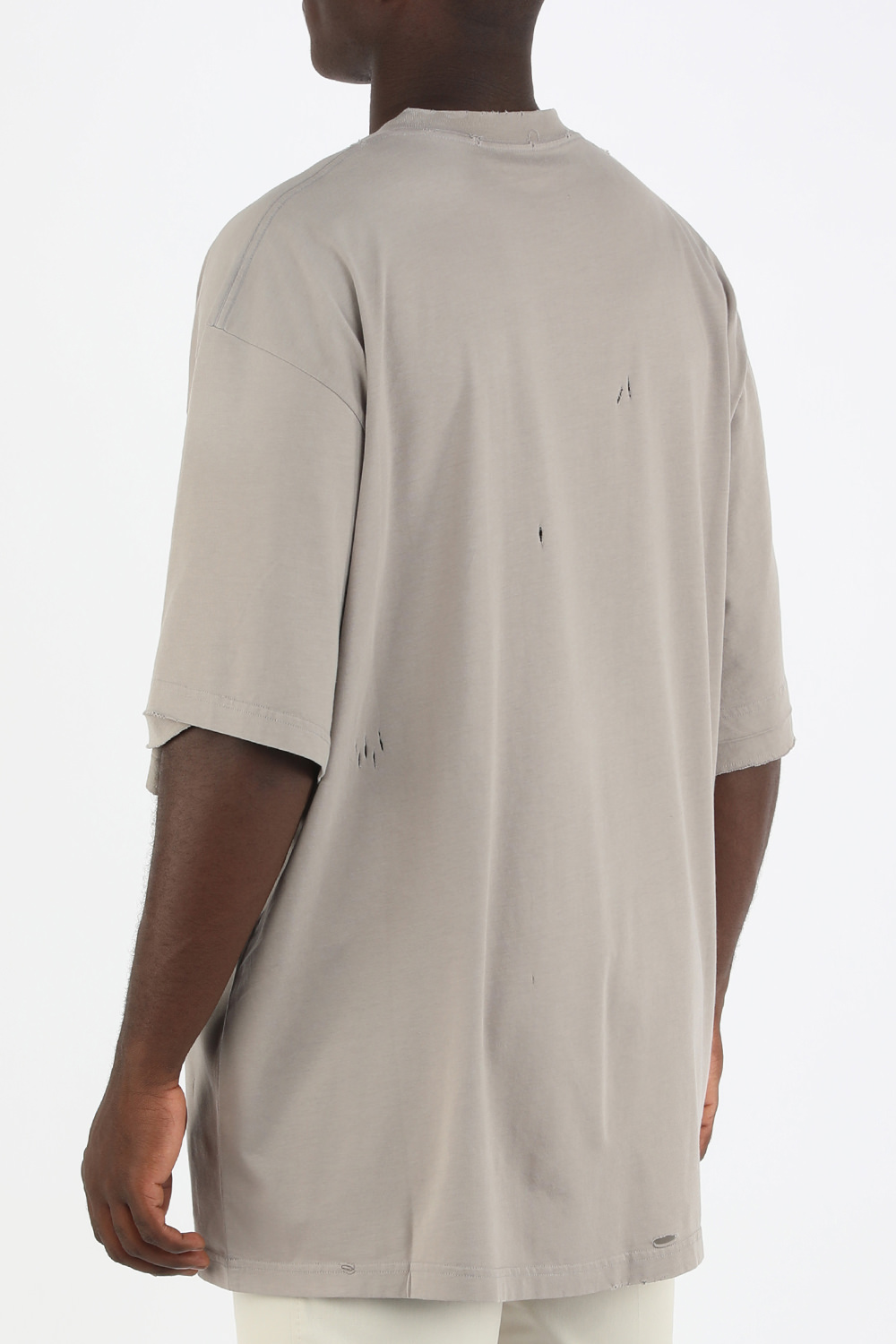 תמונת דוגמן אחורית של BB Pixel Tshirt in Grey