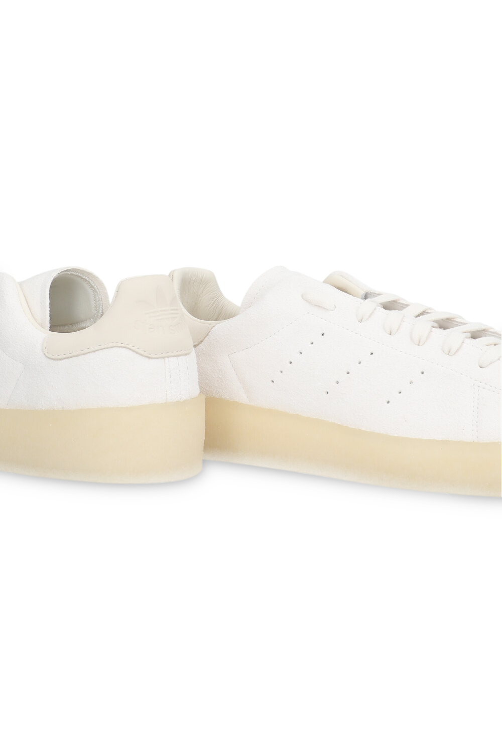 תמונת תקריב של נעלי סניקרס סטן סמית` ADIDAS ORIGINALS