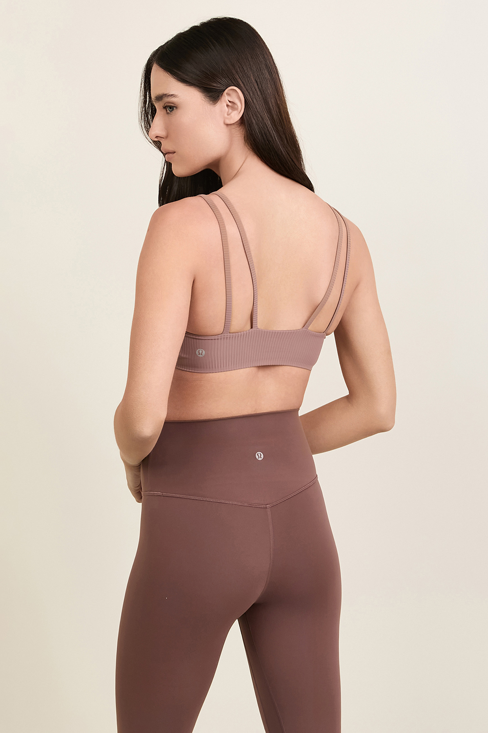 תמונת דוגמן אחורית של Like a Cloud Bra B/C LULULEMON