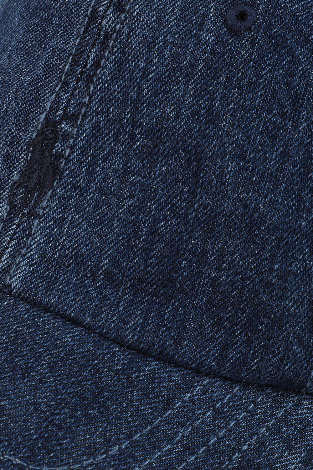 תמונת תקריב של Classic Sport Cap in Navy