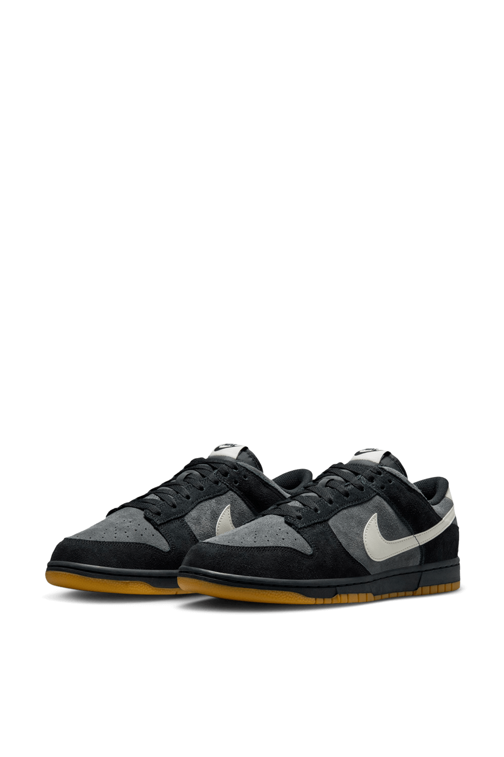תמונת פנים של נעלי סניקרס דאנק NIKE
