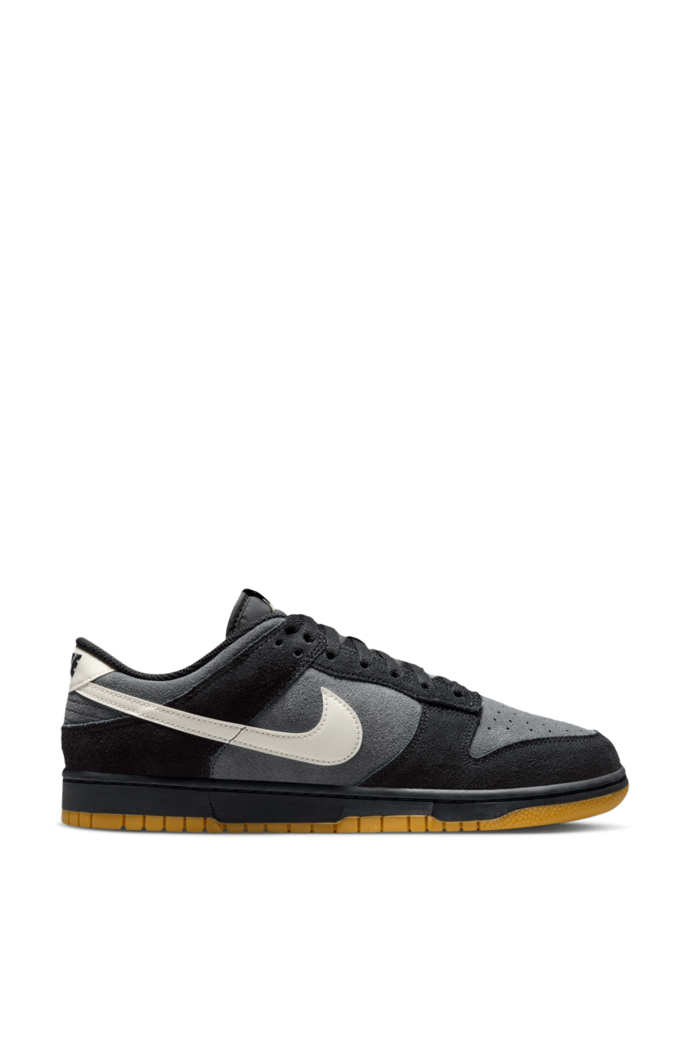 תמונה קידמית של נעלי סניקרס דאנק NIKE