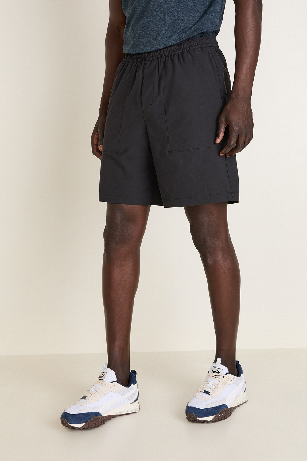 תמונת דוגמן קידמית של Bowline Short 8" VersaTwill LULULEMON
