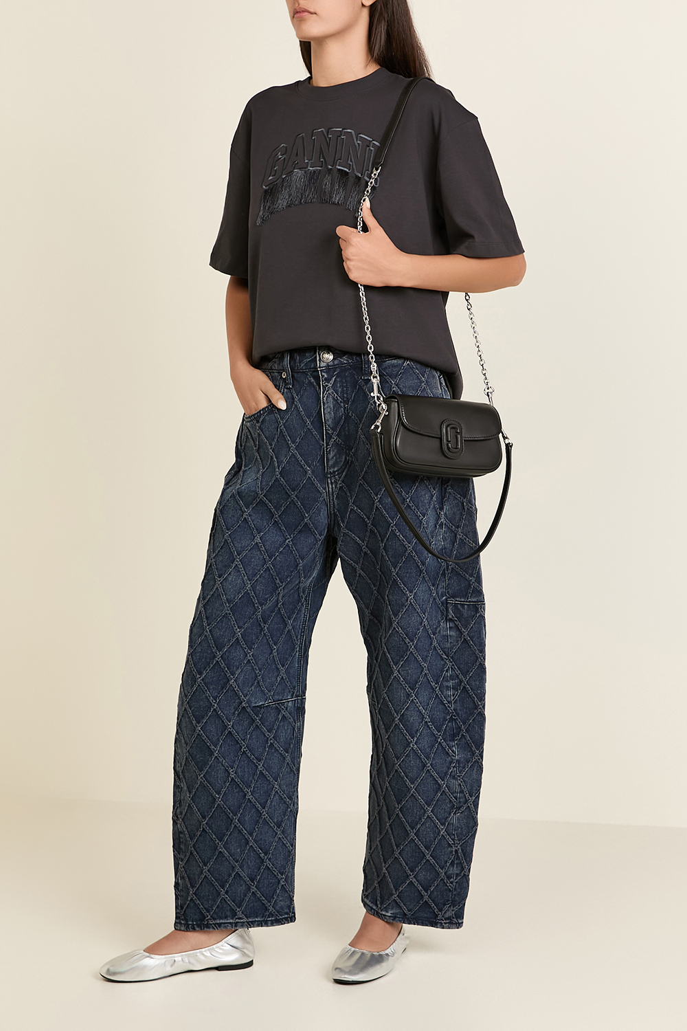 תמונת דוגמן קידמית של תיק כתף תלתן סמול MARC JACOBS
