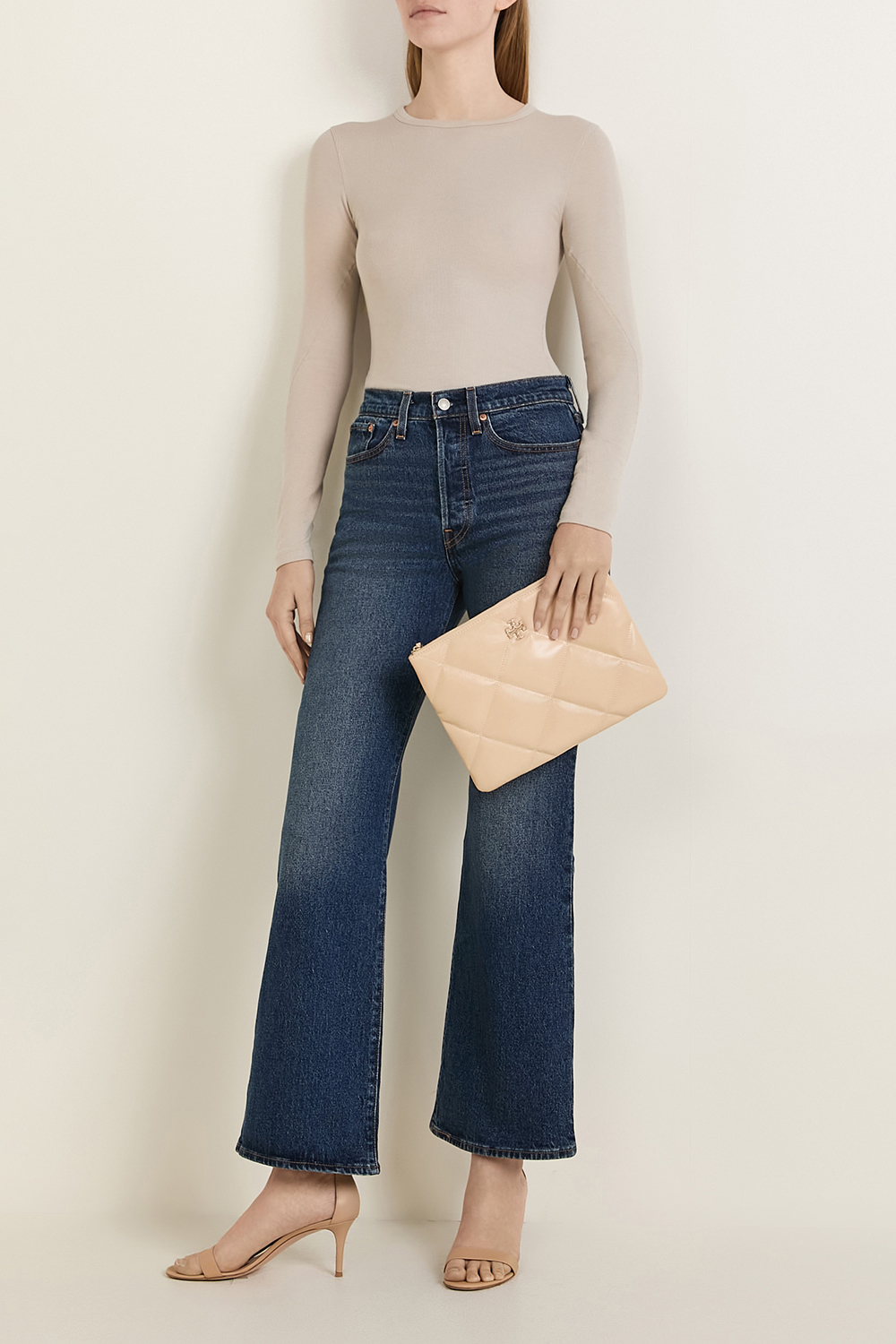 תמונת דוגמן קידמית של תיק פאוץ' קירה TORY BURCH