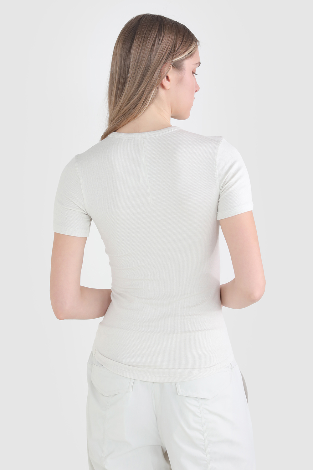 תמונת דוגמן אחורית של Hold Tight Short-Sleeve Shirt LULULEMON