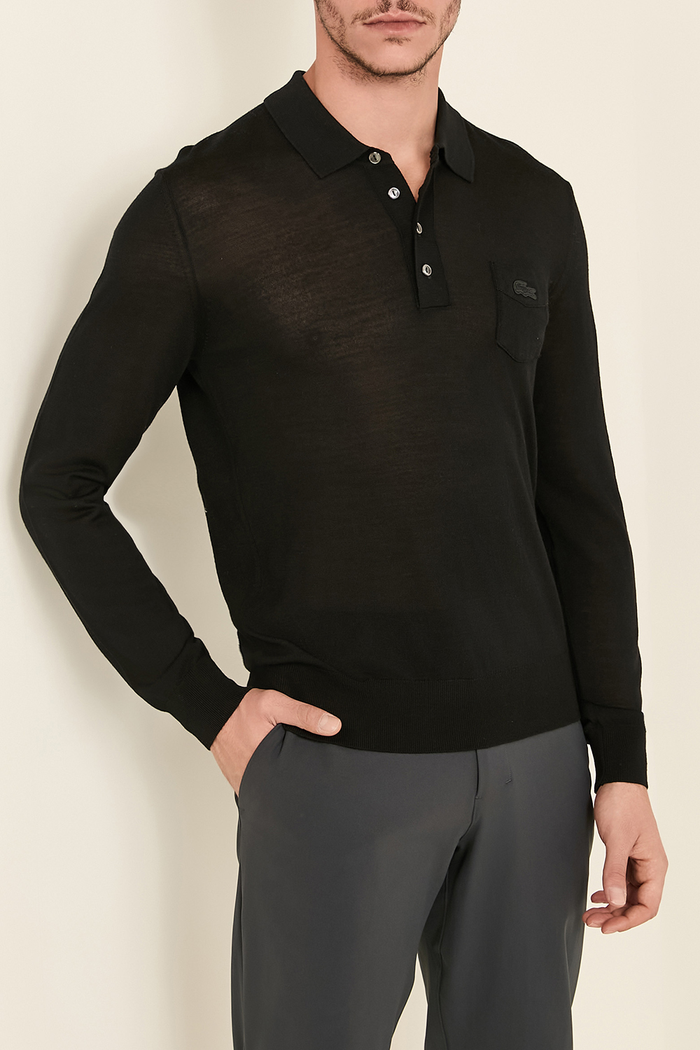 תמונת דוגמן קידמית של סריג פולו מצמר LACOSTE
