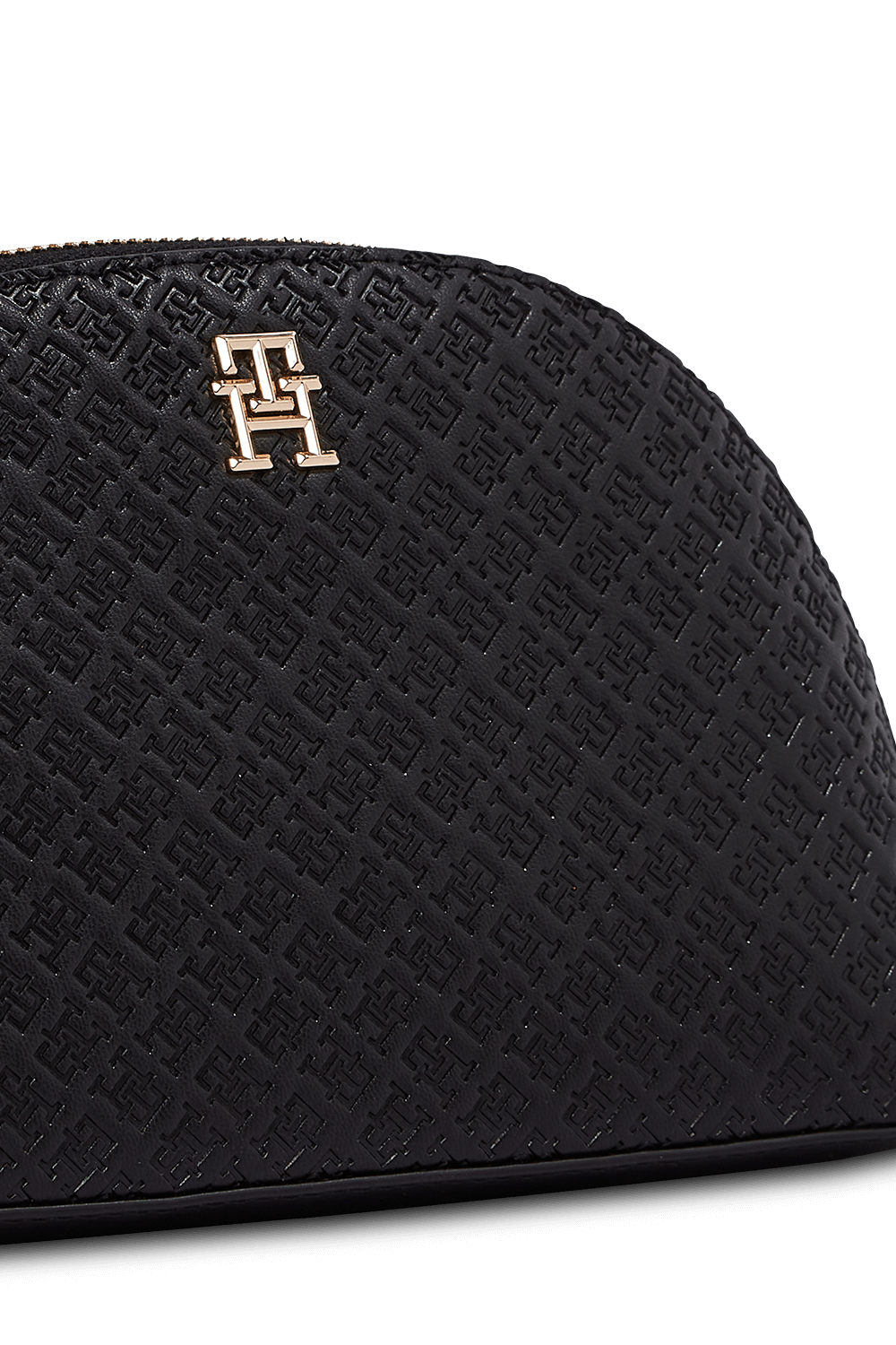 תמונת תקריב של תיק רחצה TOMMY HILFIGER