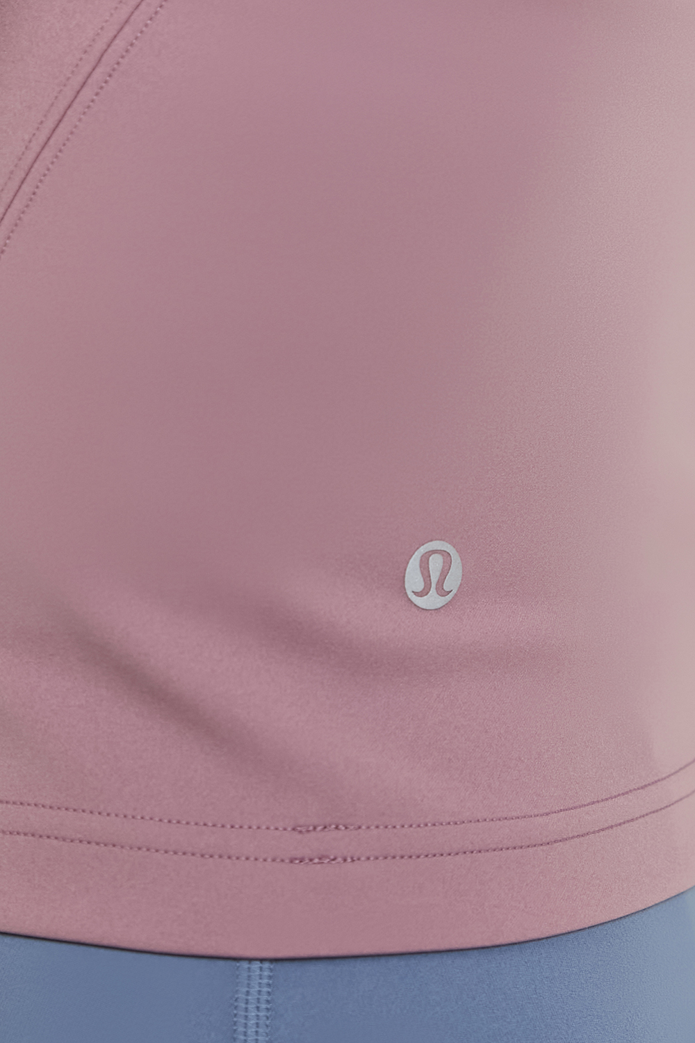 תמונת תקריב דוגמן של Glow Up Tank Top LULULEMON