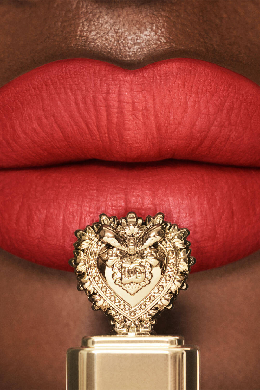 שפתון נוזלי אברקיס - גוון דיבושן 405 DOLCE & GABBANA MAKEUP