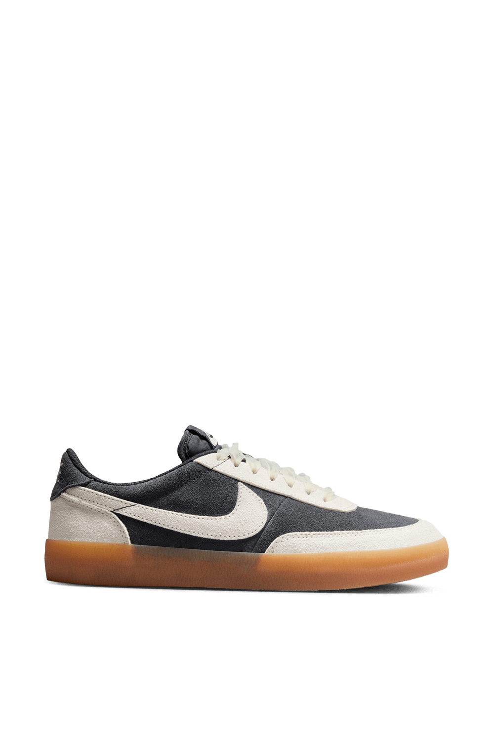 תמונה קידמית של נעלי סניקרס NIKE
