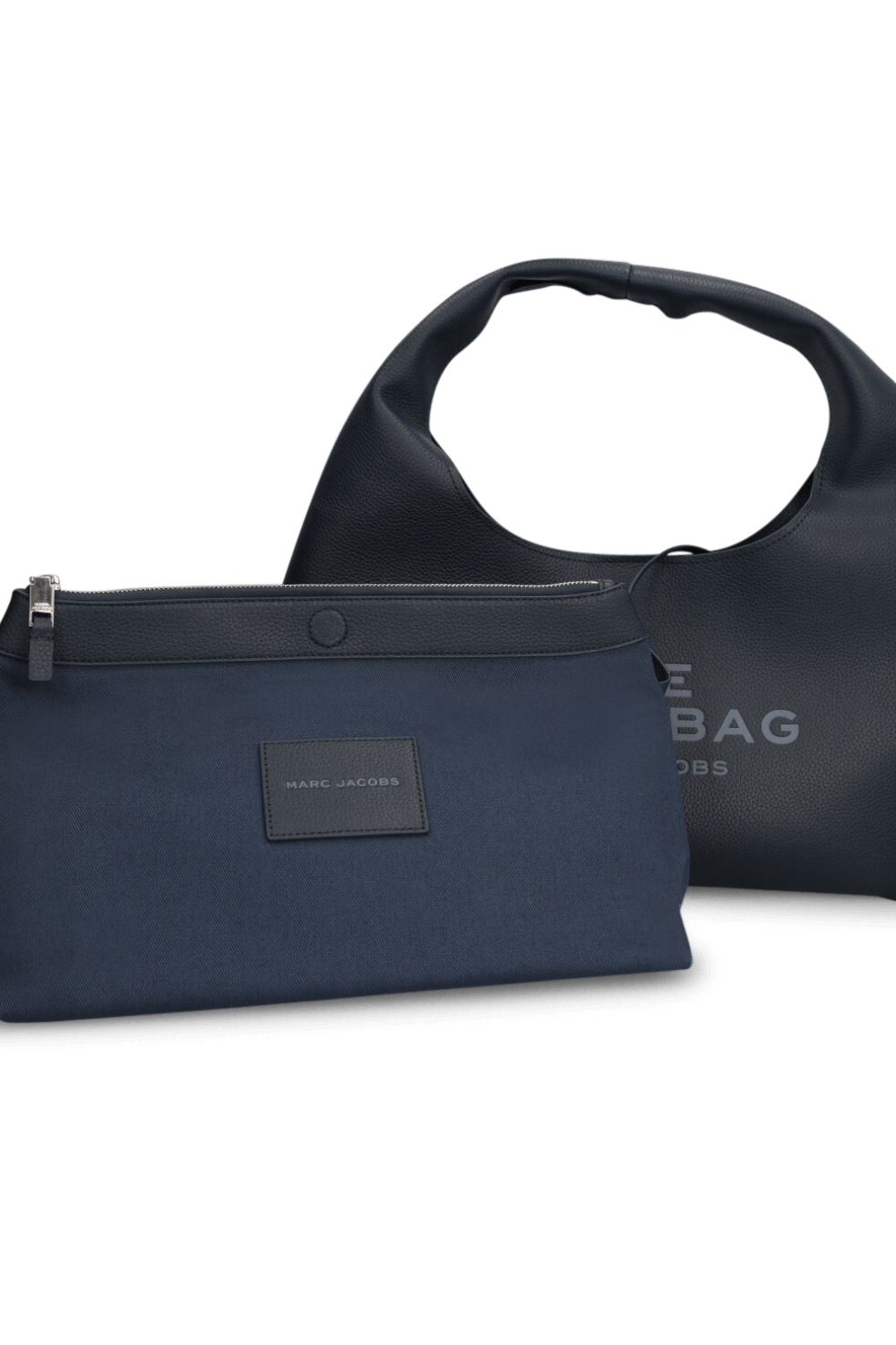תמונת תקריב של תיק שק MARC JACOBS