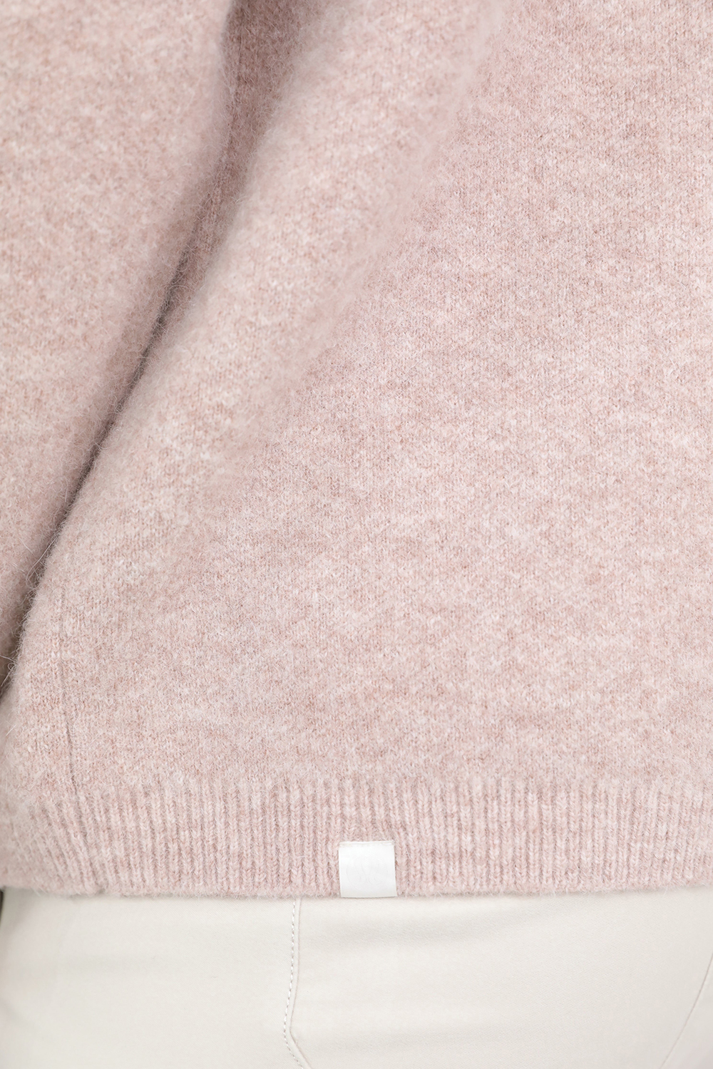תמונת תקריב דוגמן של Alpaca Wool-Blend Crewneck Sweater LULULEMON