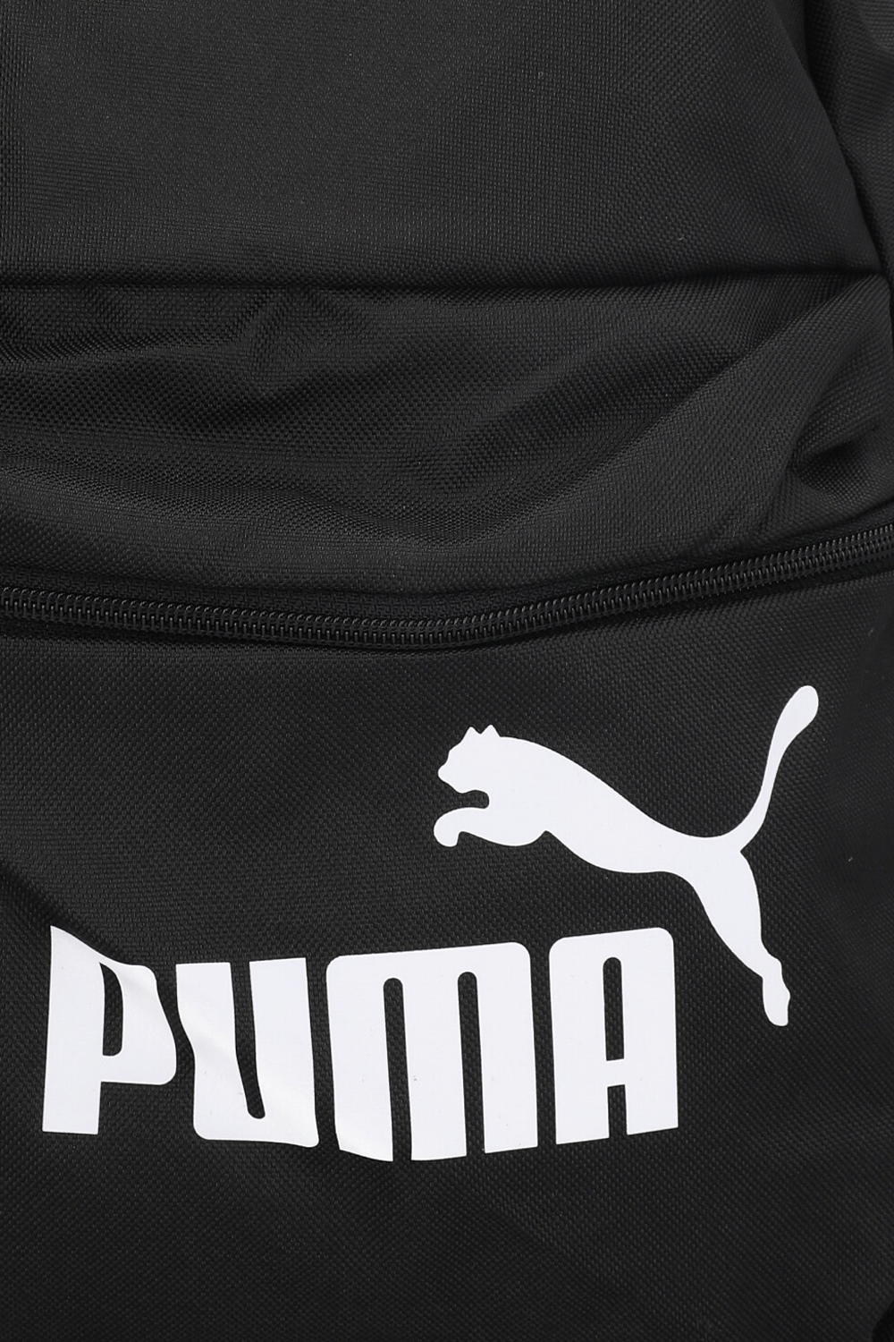 תמונת תקריב של תיק גב סמול PUMA KIDS