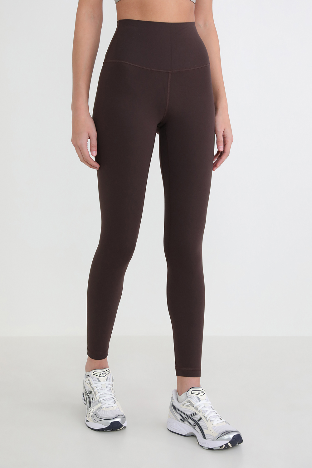 תמונת דוגמן קידמית של Align HR Pant 25" Leggings