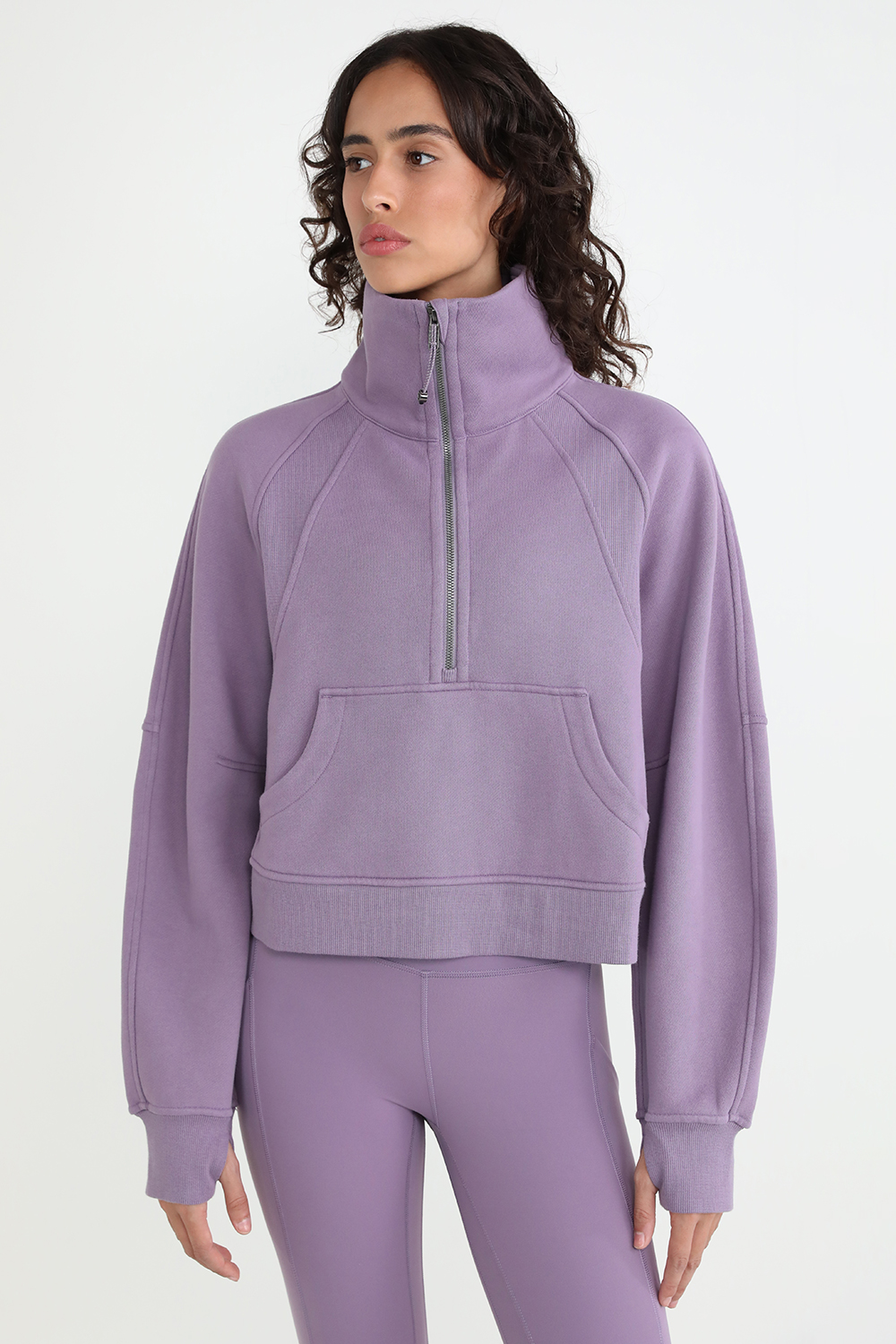 תמונת דוגמן קידמית של Scuba Oversized Funnel Neck