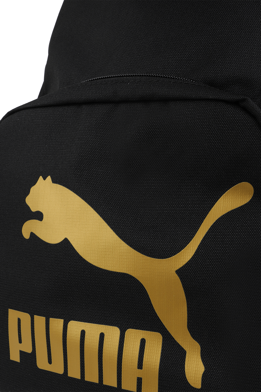 תמונת תקריב של תיק גב קלאסי PUMA