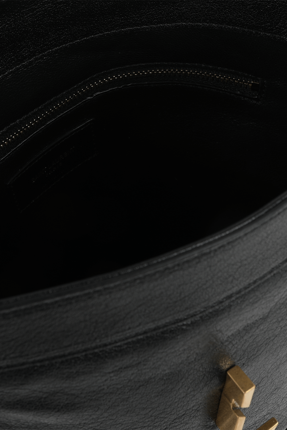 תמונת פנים של תיק באקט פרמויר מעור SAINT LAURENT