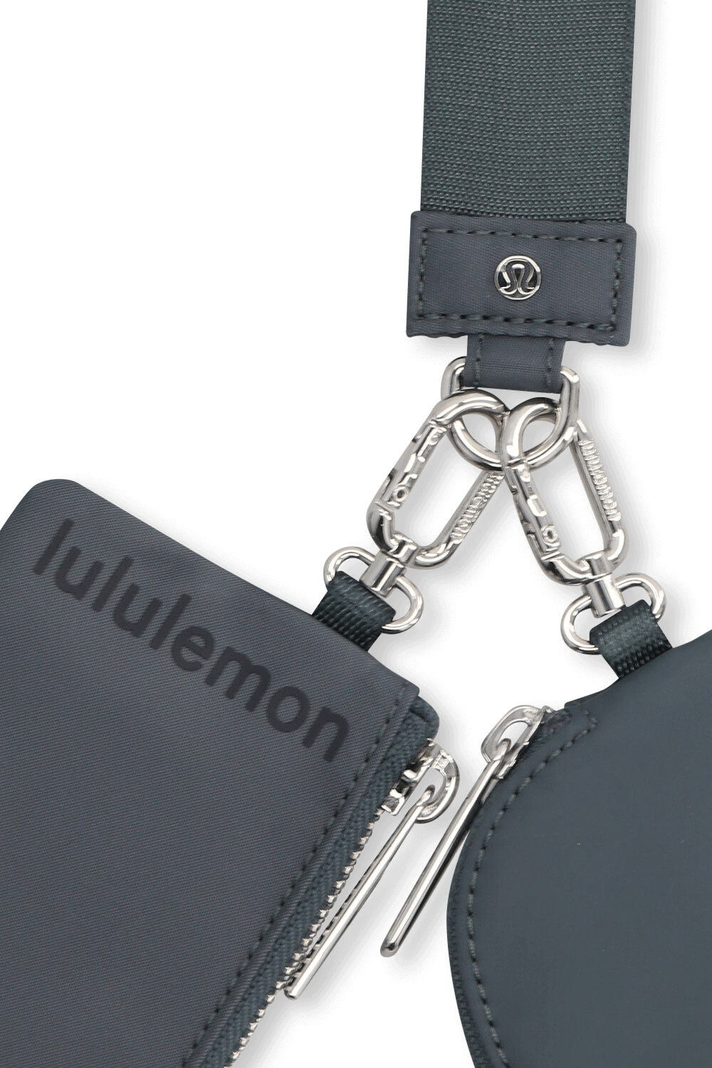 תמונת תקריב של Dual Pouch Wristlet LULULEMON