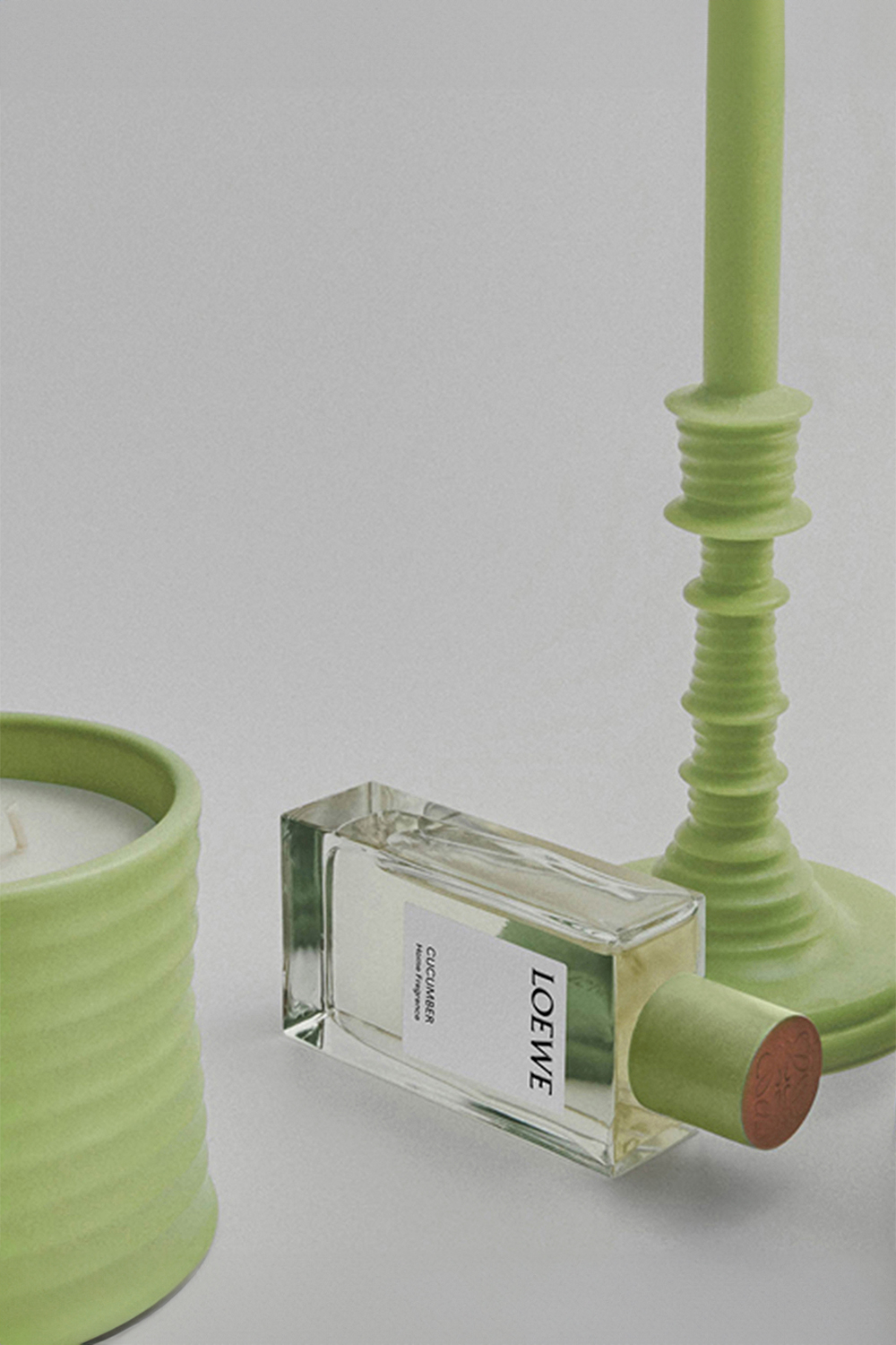 תמונת תקריב של Cucumber Home Fragrance 150 ml LOEWE PERFUMES