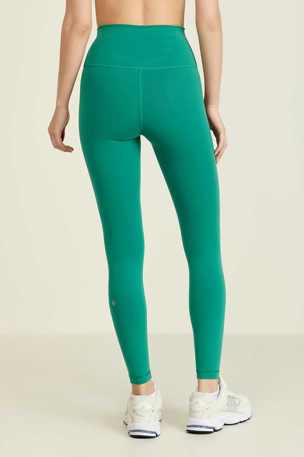 תמונת דוגמן אחורית של Wunder Train HR Tight 25 LULULEMON
