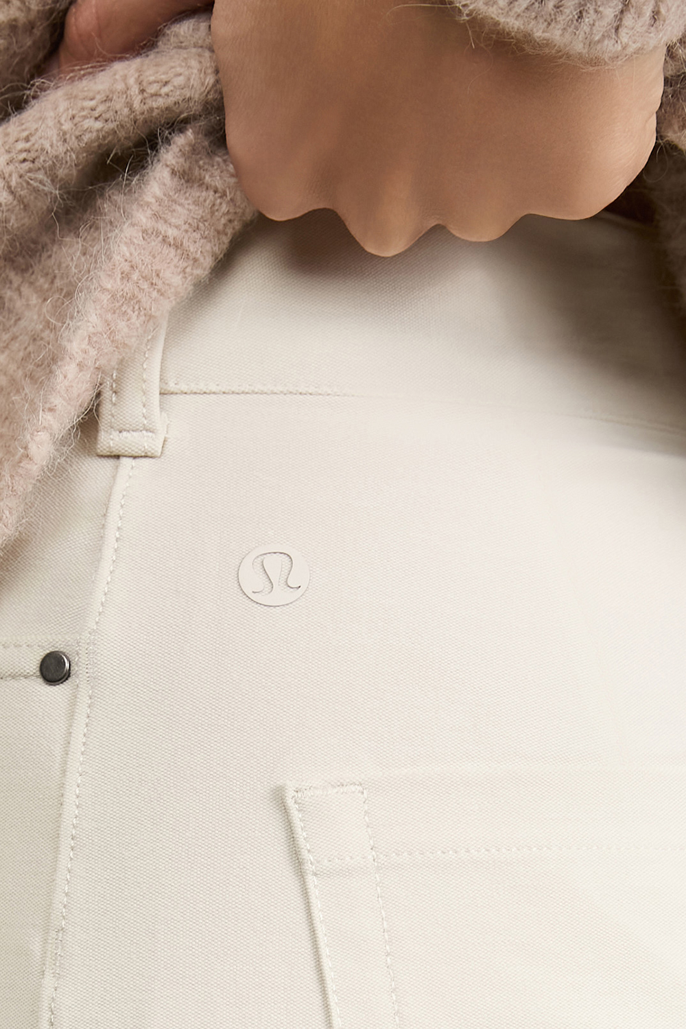 תמונת תקריב דוגמן של City Sleek Utilitech Extra-Wide-Leg Pant *Regular LULULEMON