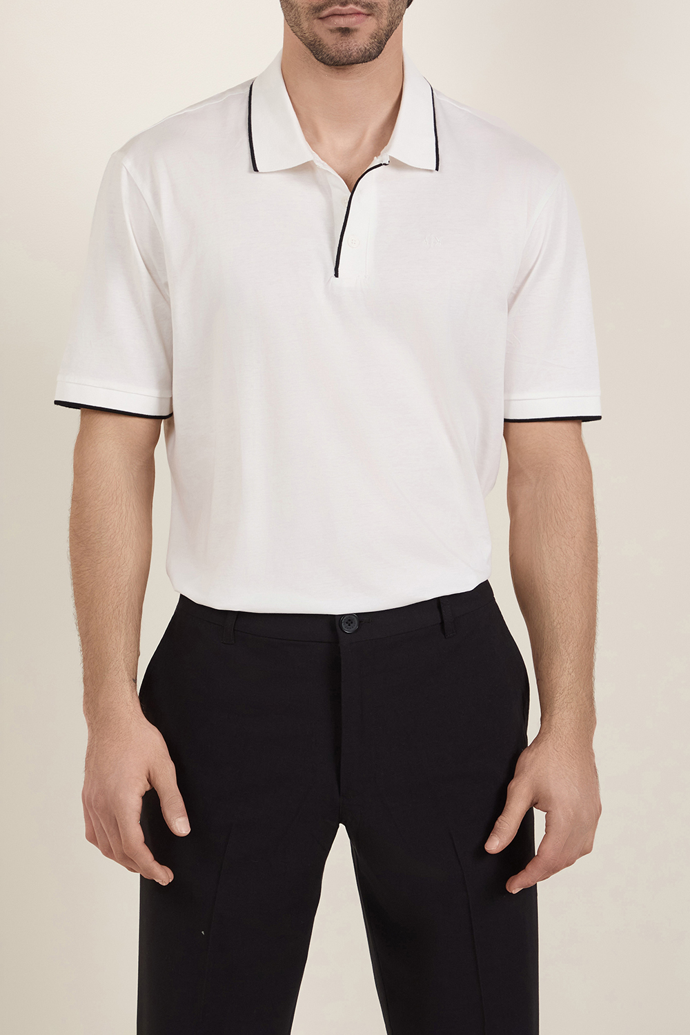 תמונת דוגמן קידמית של חולצת פולו ARMANI EXCHANGE