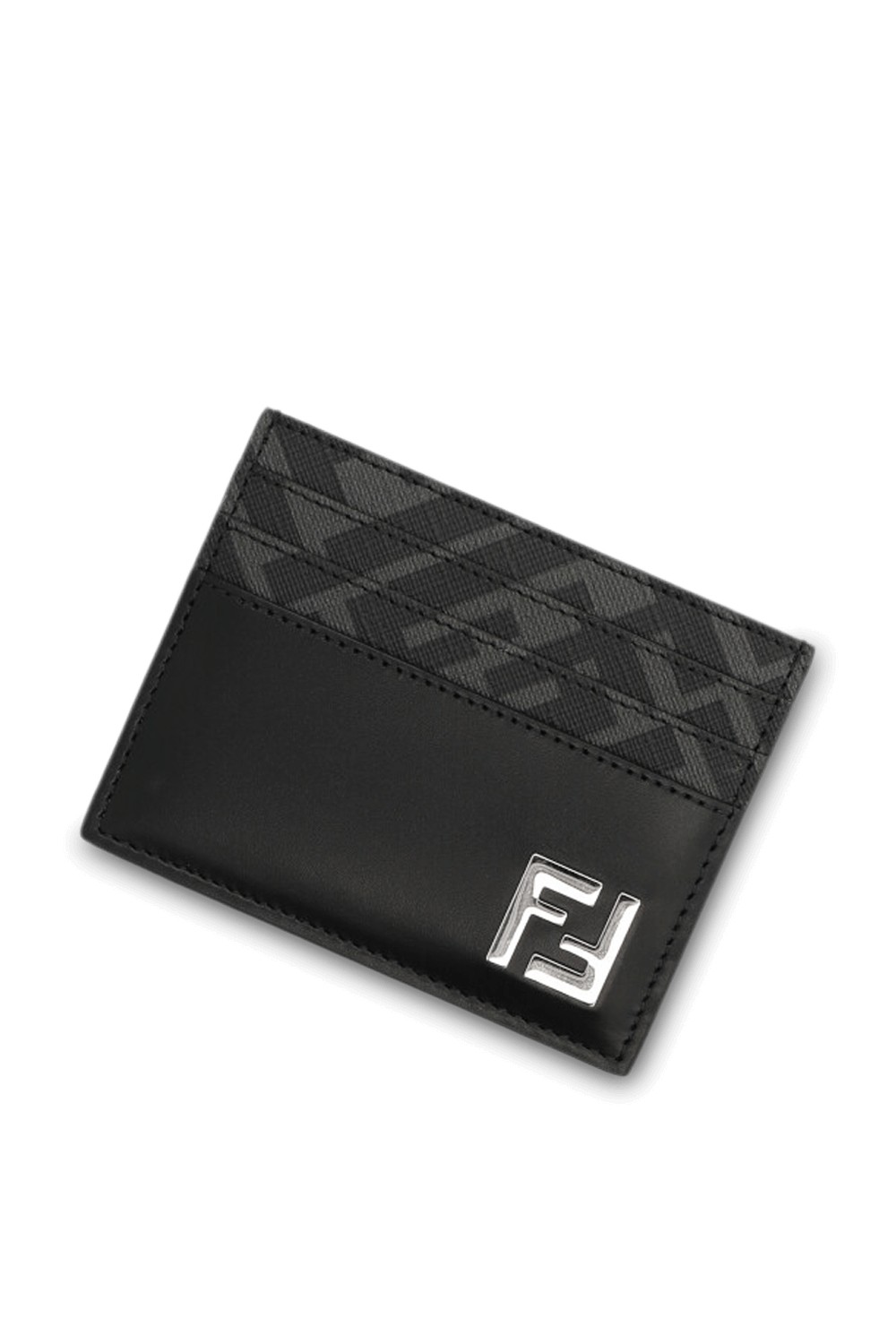 תמונת תקריב של ארנק כרטיסים FENDI