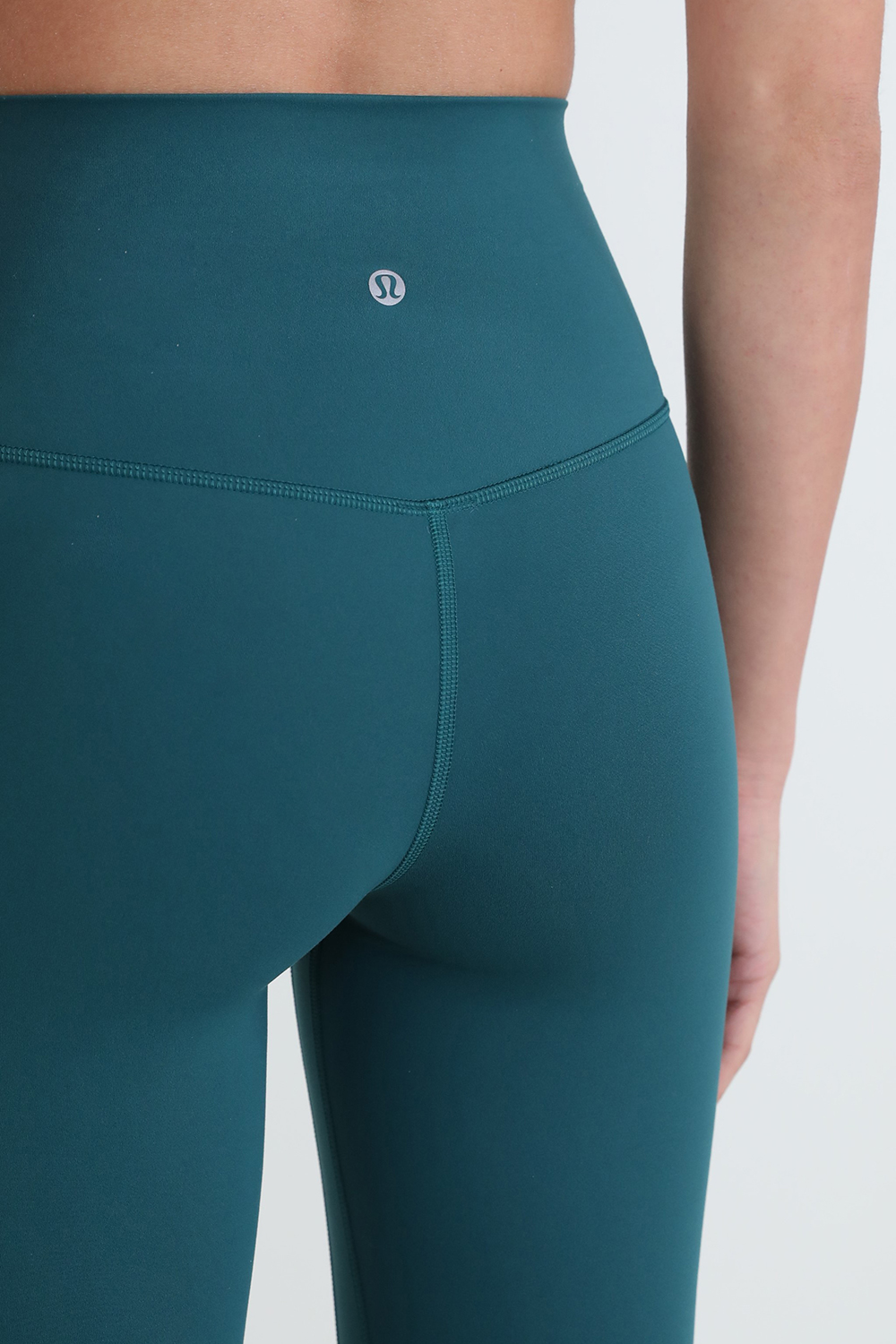 תמונת תקריב דוגמן של Align HR Pant 25" Leggings