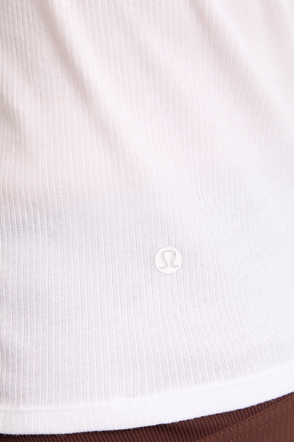 תמונת תקריב דוגמן של Sheer Cotton Ribbed Tank Top LULULEMON