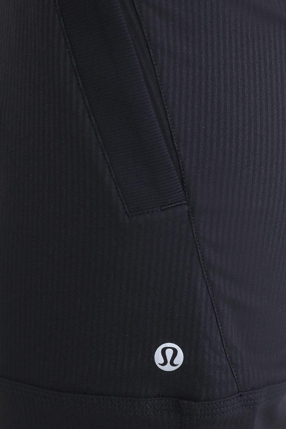 תמונת תקריב דוגמן של Dance Studio Mid-Rise Jogger LULULEMON