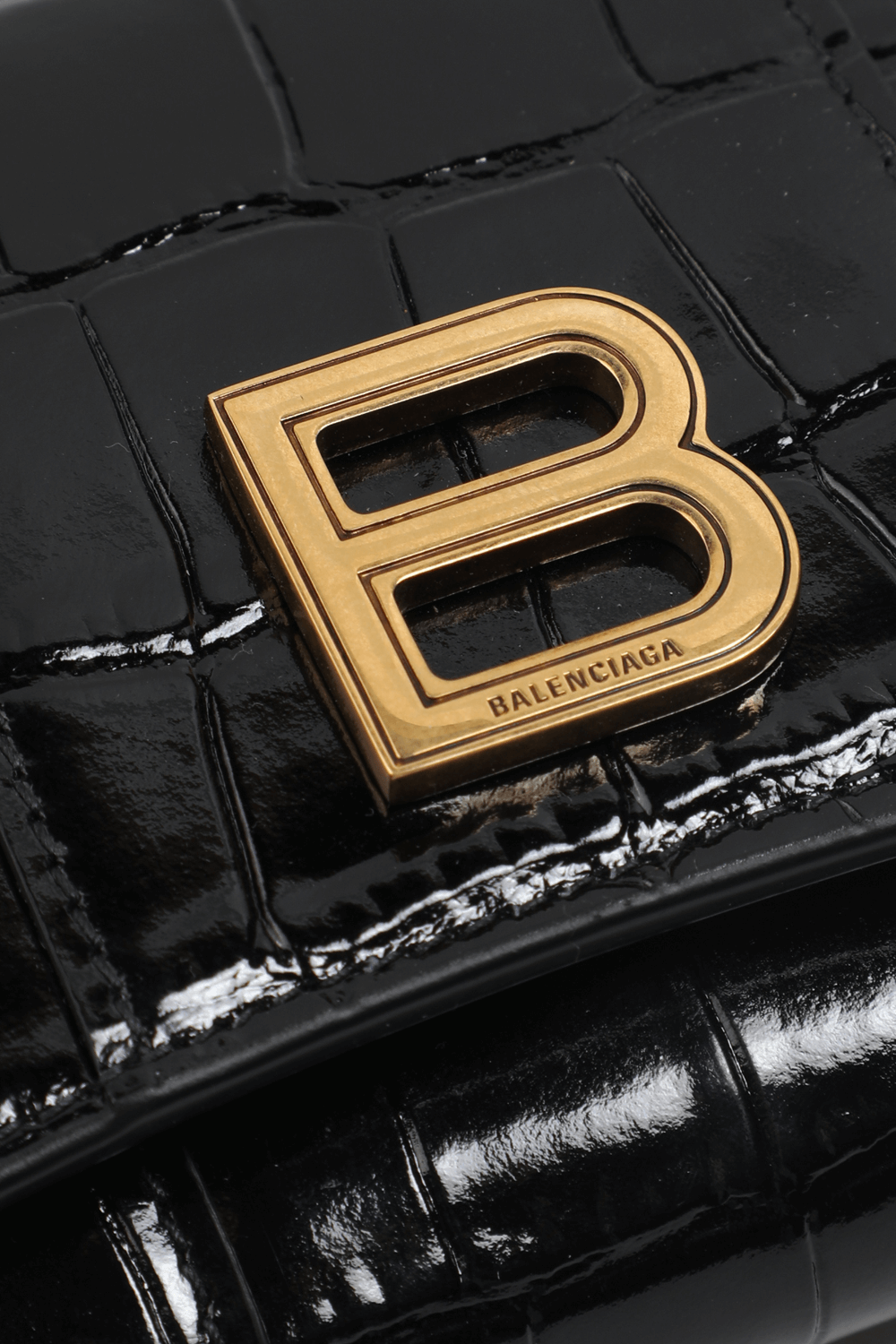 תמונת תקריב של Hourglass Wallet in Black BALENCIAGA