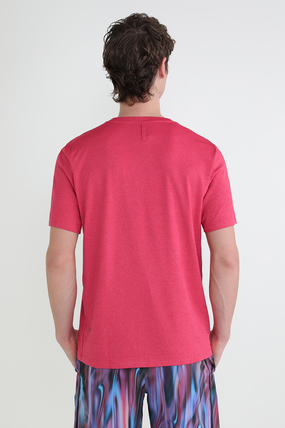תמונת דוגמן אחורית של License To Train Relaxed Short Sleeve