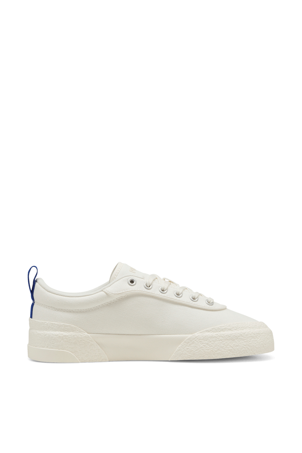 תמונה קידמית של נעלי סניקרס PUMA