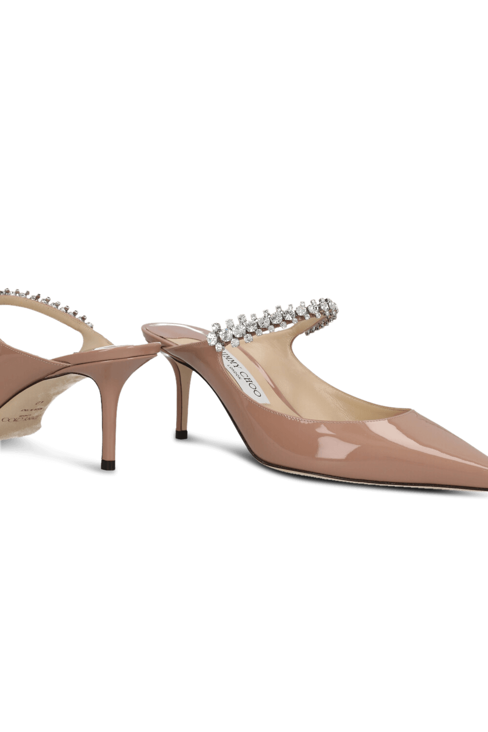 תמונת תקריב של נעלי עקב מיולס JIMMY CHOO