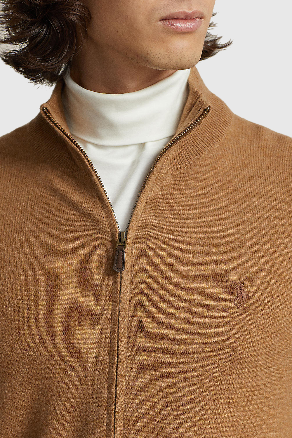 תמונת תקריב דוגמן של קרדיגן סריג מצמר POLO RALPH LAUREN