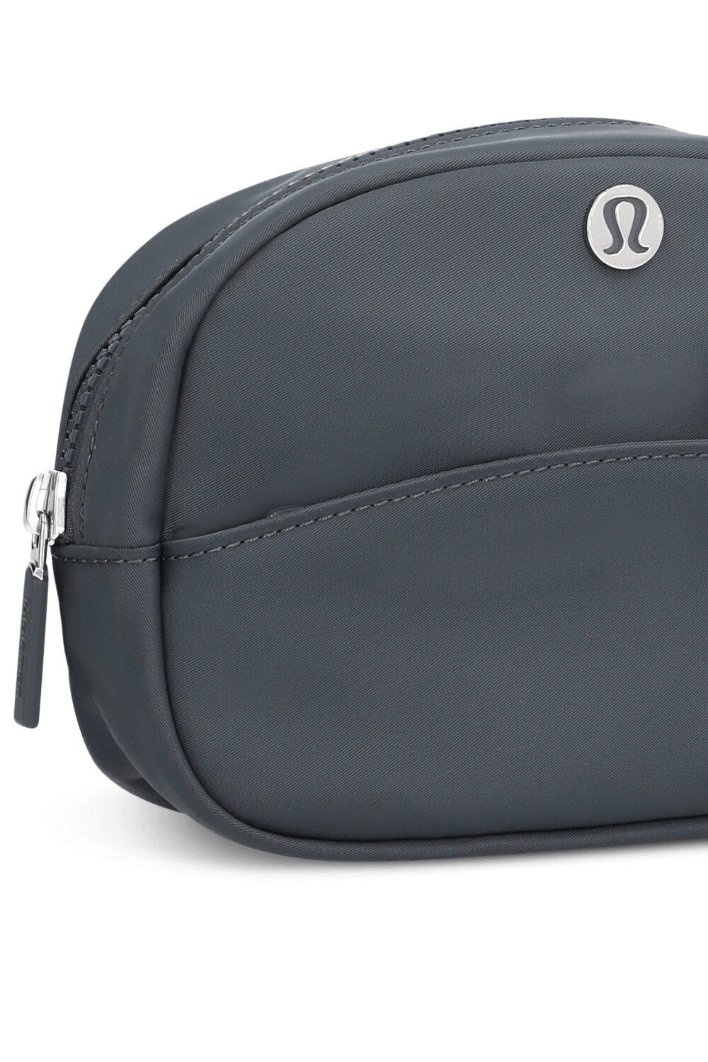 תמונת תקריב של City Essentials Pouch Mini LULULEMON