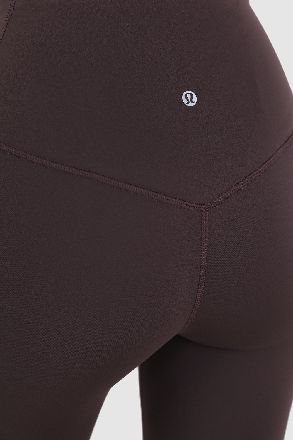 תמונת תקריב דוגמן של Align V Waist Flair Pant