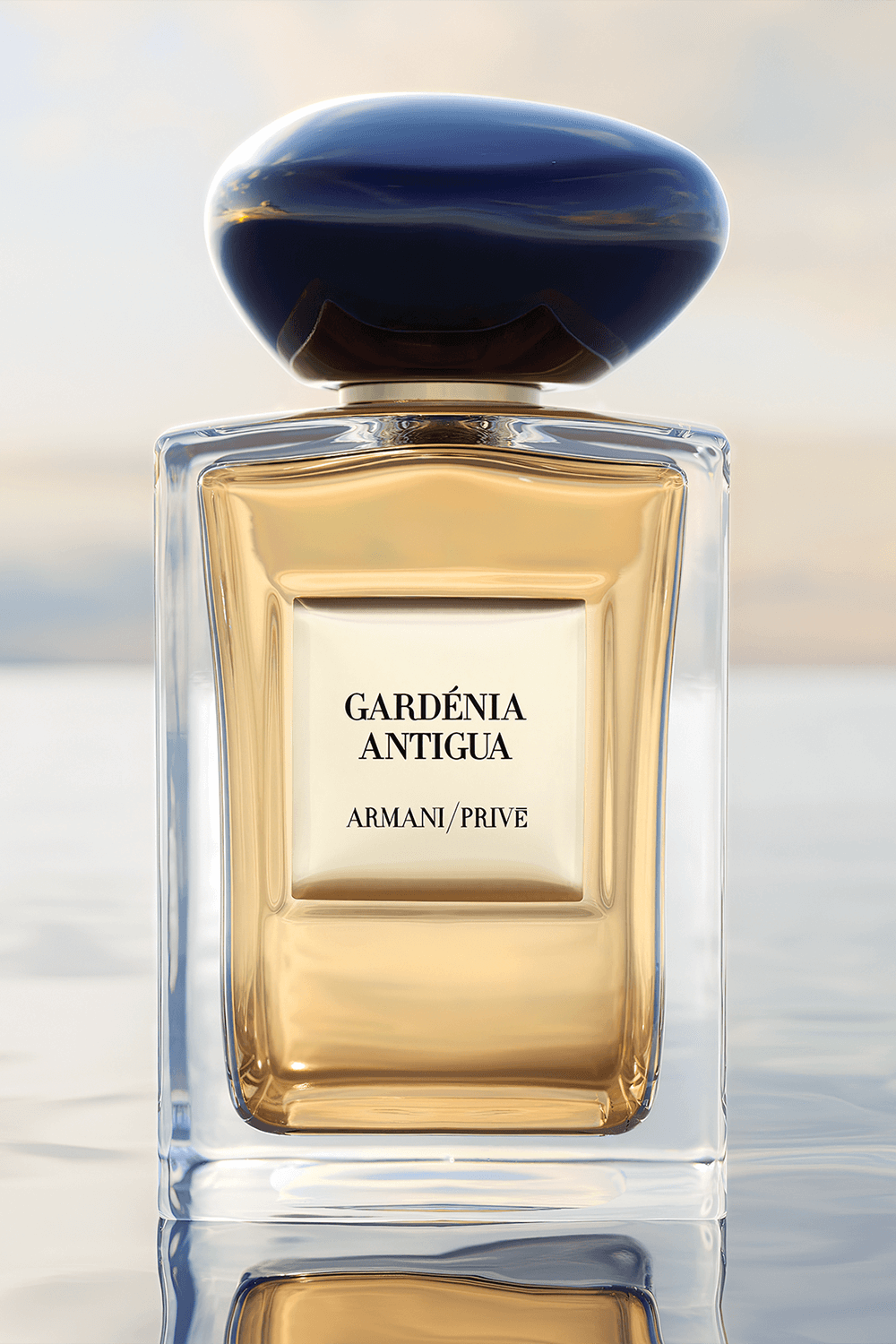 תמונת תקריב של Prive Gardenia Antigua Eau de Toilette 100 ml ARMANI BEAUTY