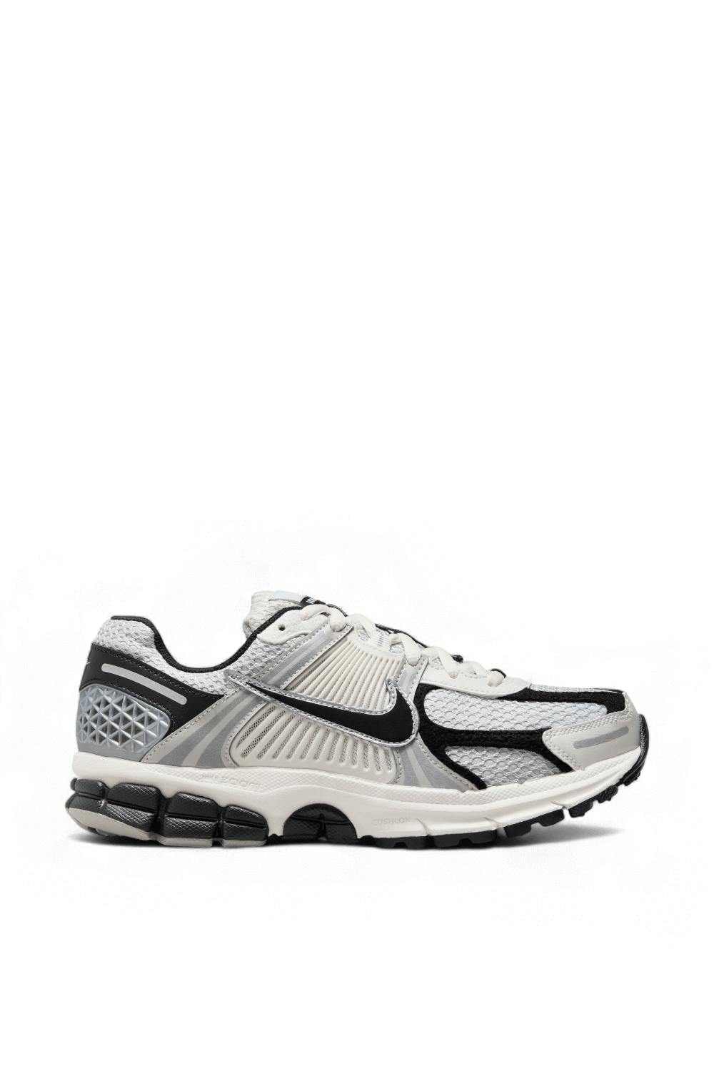 תמונה קידמית של נעלי סניקרס זום וומרו 5 NIKE