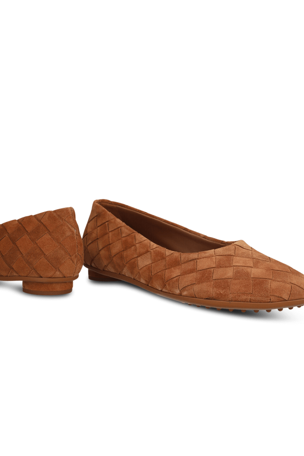 תמונת תקריב של נעלי בלרינה אטומיק BOTTEGA VENETA