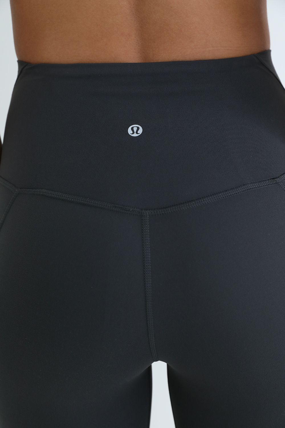 תמונת תקריב דוגמן של Align™ High-Rise Pant *Pockets 25