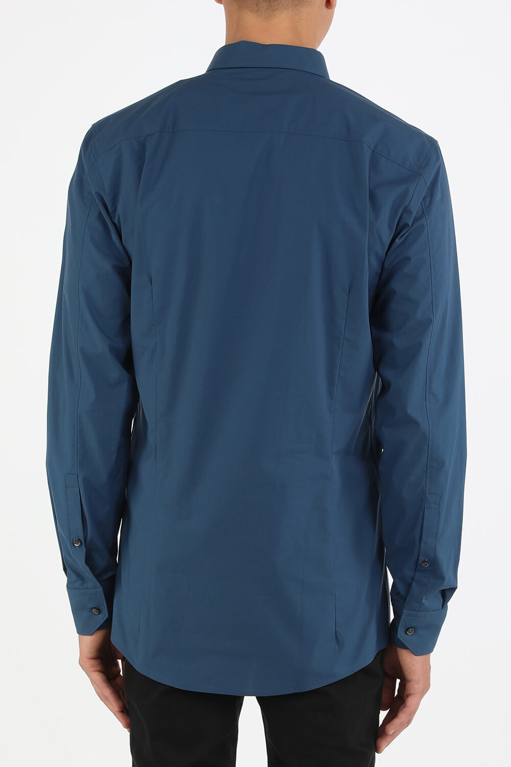 תמונת דוגמן אחורית של Blue Buttoned Down Shirt