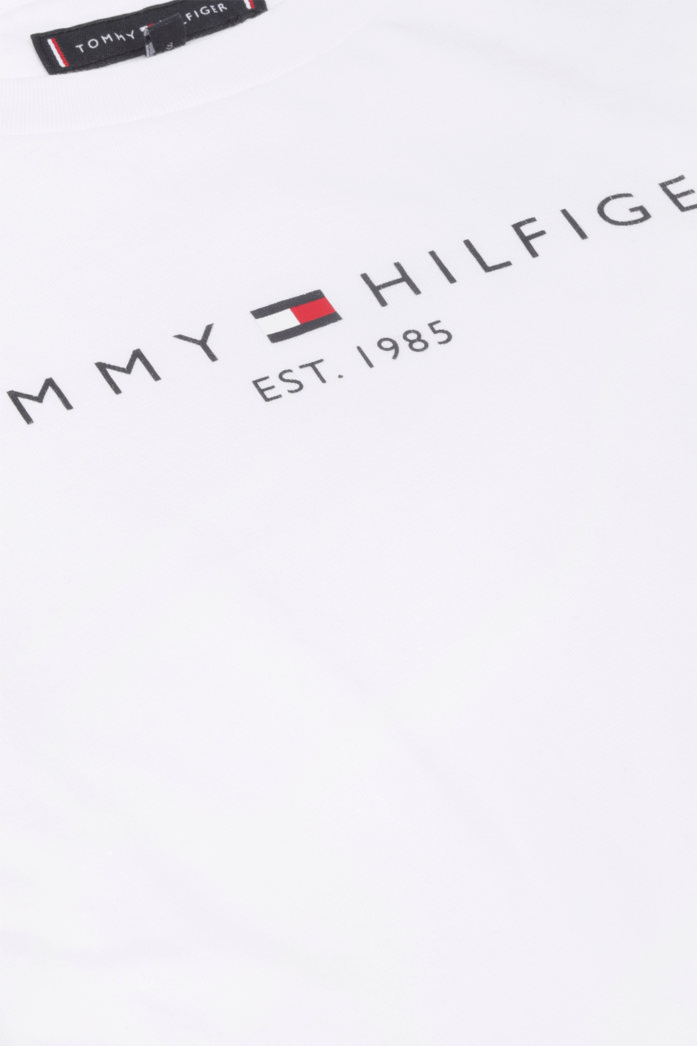 תמונה אחורית של גילאי 8-16 חולצת לוגו בלבן TOMMY HILFIGER KIDS