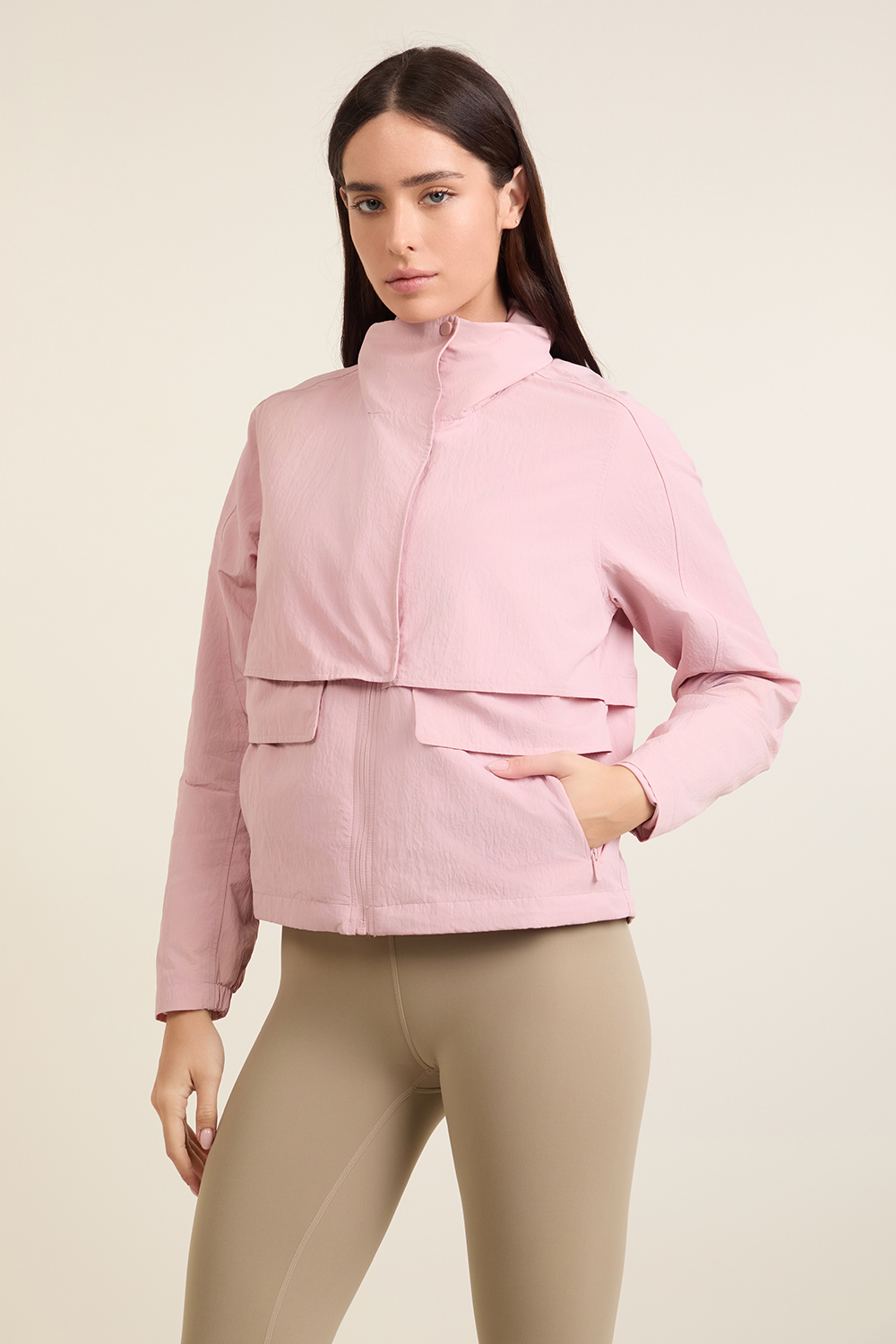 תמונת דוגמן קידמית של Always Effortless Jacket LULULEMON