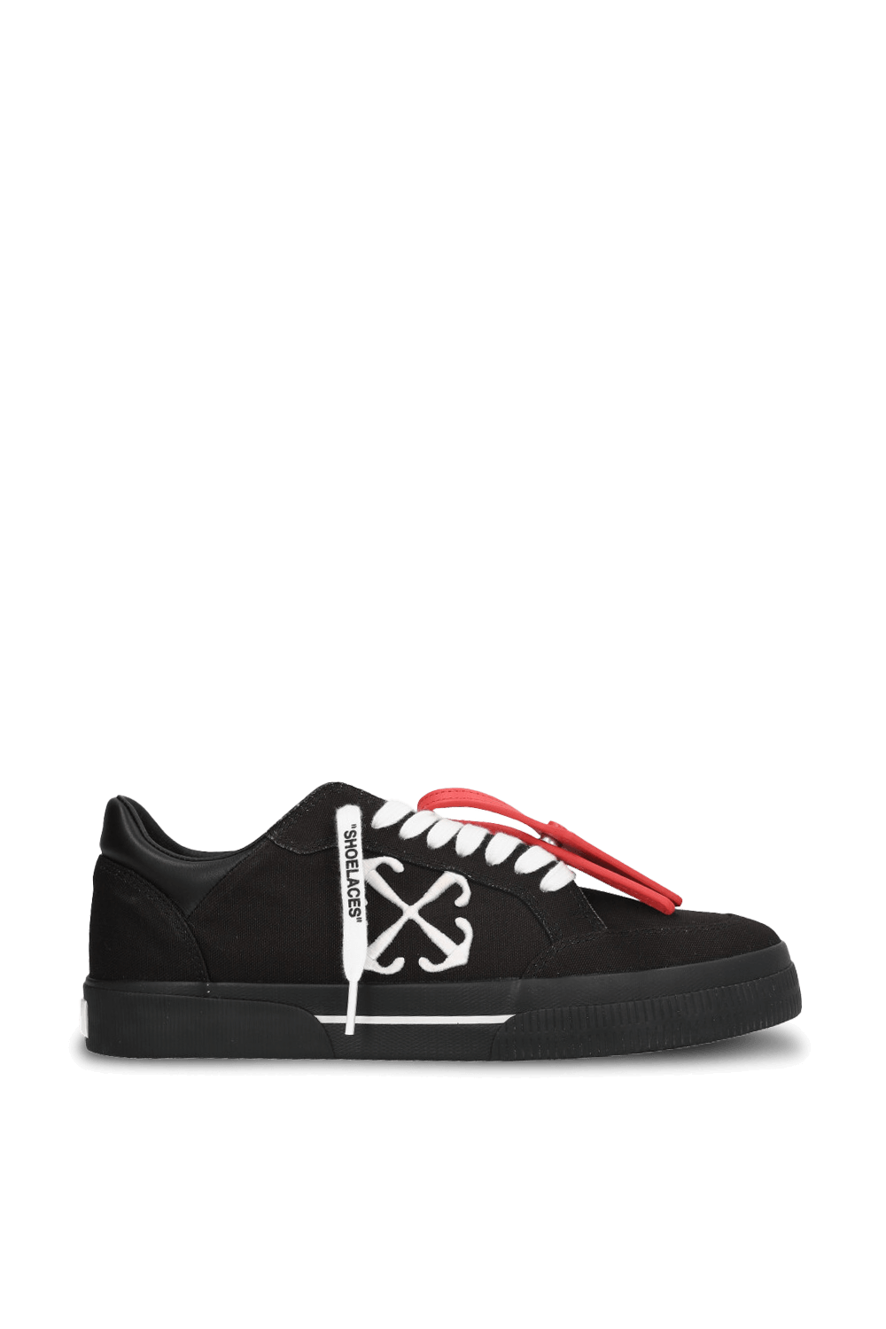 תמונה קידמית של נעלי סניקרס OFF WHITE