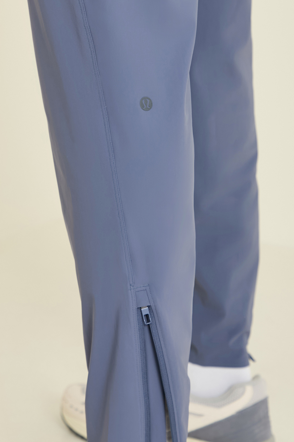 תמונת תקריב דוגמן של Pace Breaker Pant LULULEMON