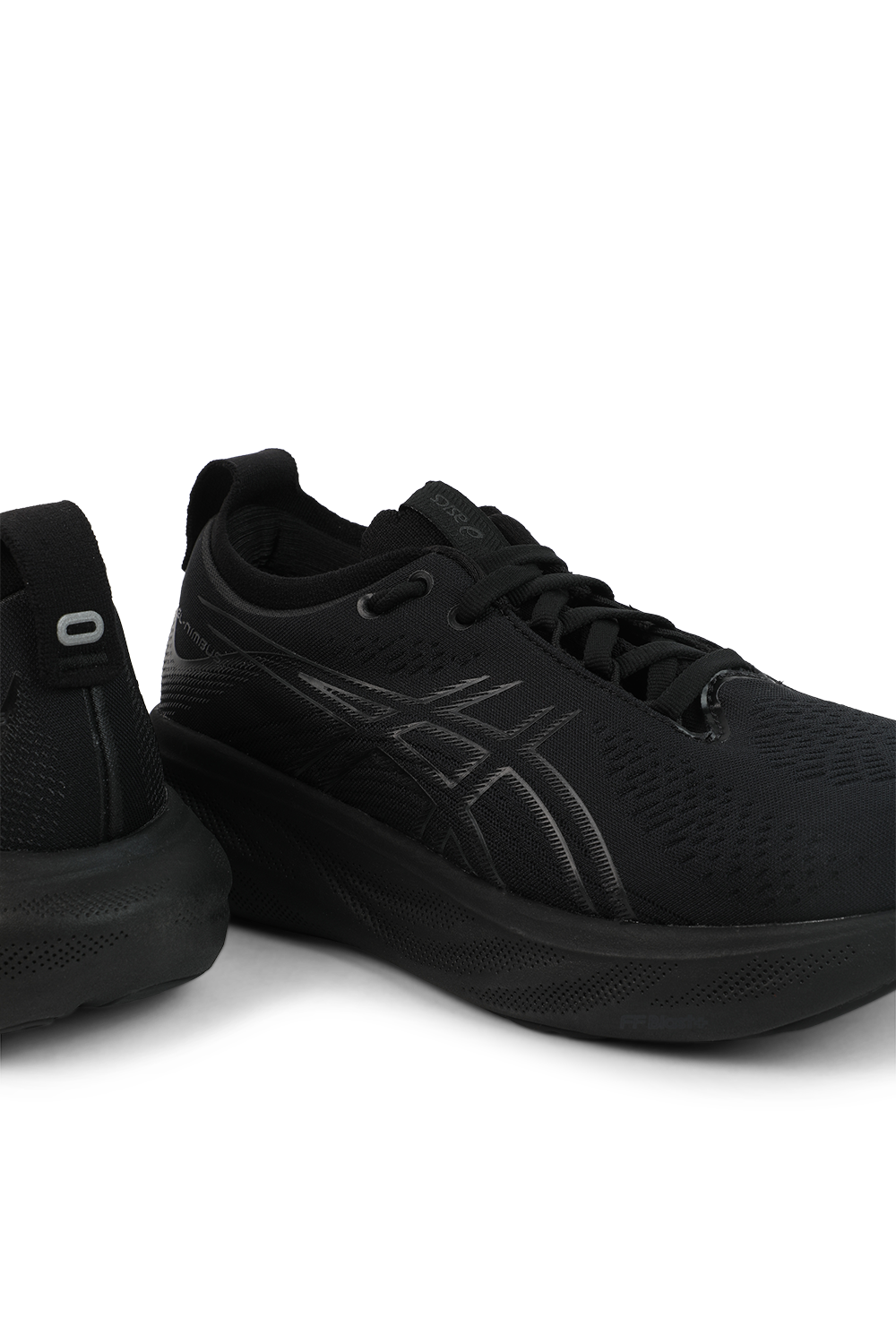תמונת תקריב של נעלי ריצה ג'ל נימבוס 25 ASICS