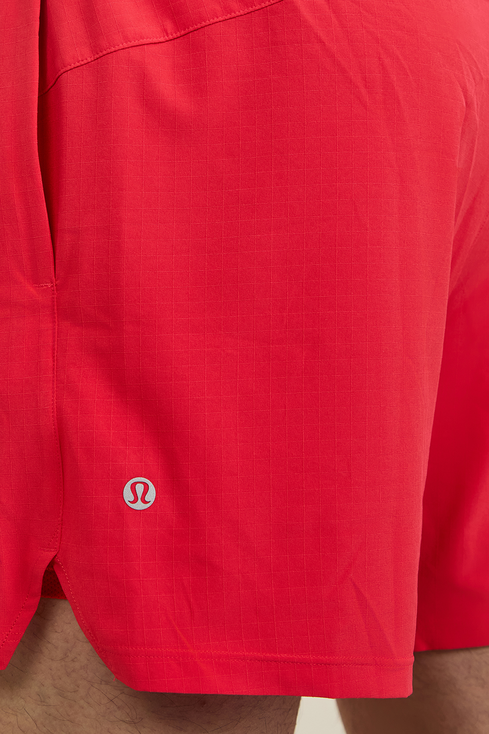 תמונת תקריב דוגמן של Run Crew Ripstop Lined Short 6'' LULULEMON
