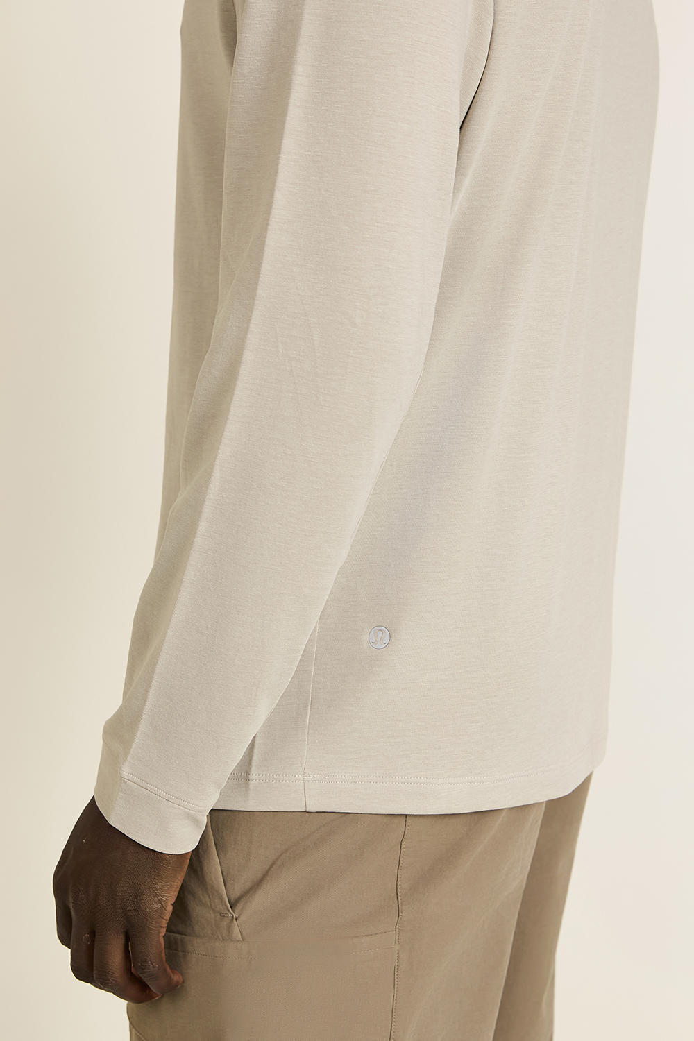 תמונת תקריב דוגמן של Zeroed In Long-Sleeve Shirt LULULEMON